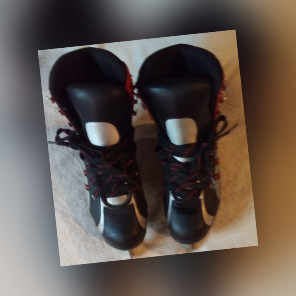 SOFTEC MENS SIZE 8 RENTAL ICE SKATES - Picture 4 of 5